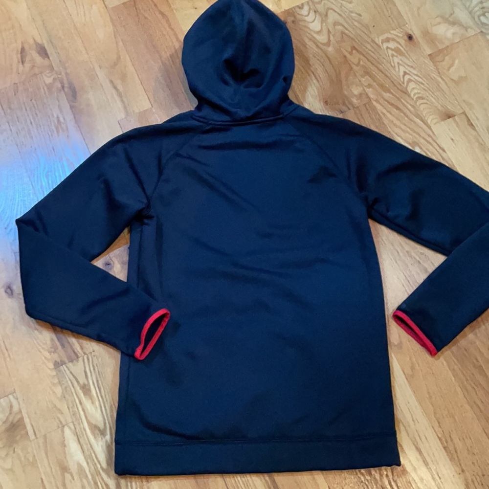 • Under Armour • - Picture 5 of 5